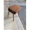 Image 1 : Vintage stools