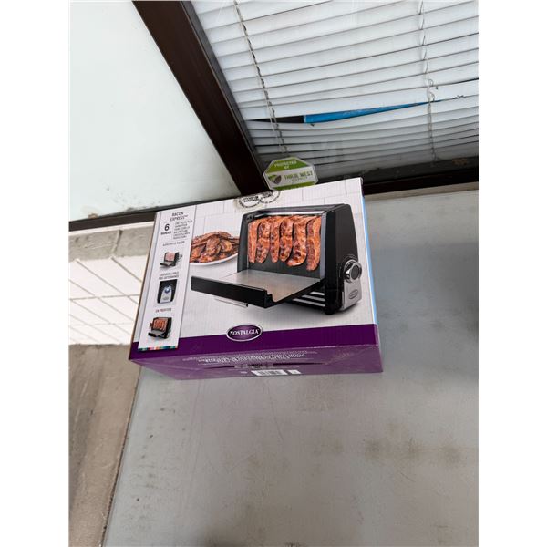 Bacon express cooker