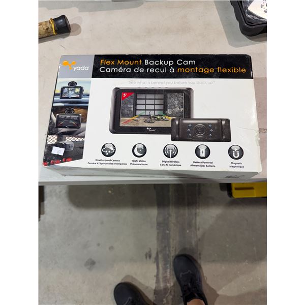 Flex mount backup camera