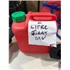 Image 1 : 2 L fuel can