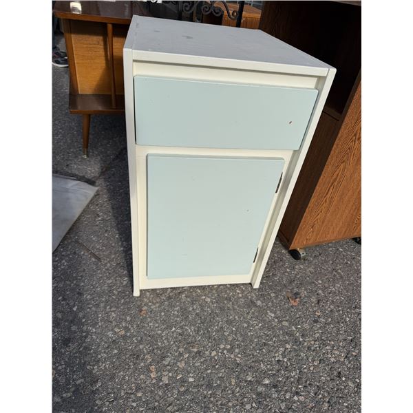 Cabinet 16" x 20" x 27 1/2"