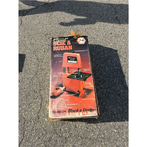 Black & Decker band saw