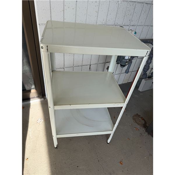 Metal shelf 20" x 15" x 36" tall