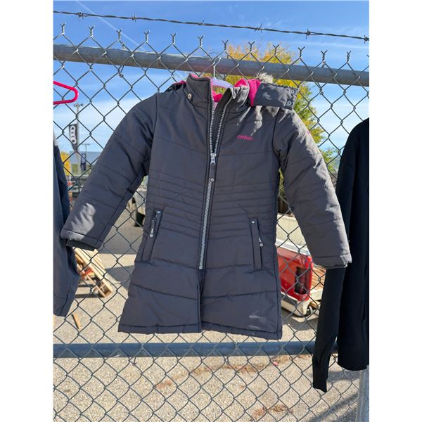 Oshkosh child size 6 jacket