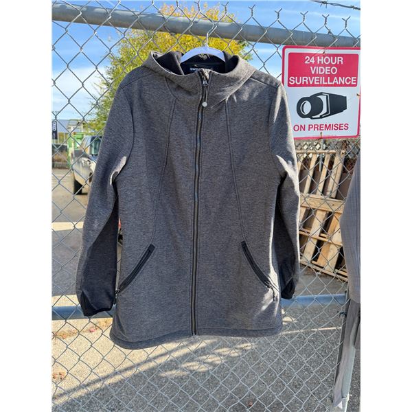 Swiss tech jacket size XL