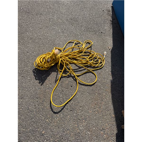 Extension cord with light up ends