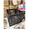 Image 1 : Crate