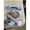 Image 1 : Tub, spout shower sprayer