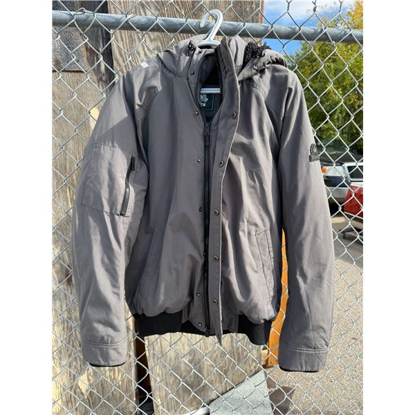 Roots jacket, size medium