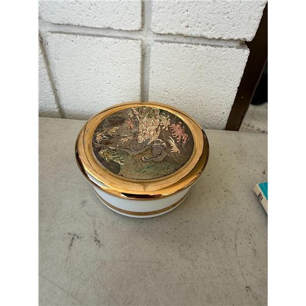 Trinket dish