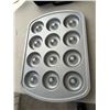 Image 1 : Pampered chef  chef baking pan
