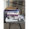 Image 1 : Brother computerized, sewing and quilting machine