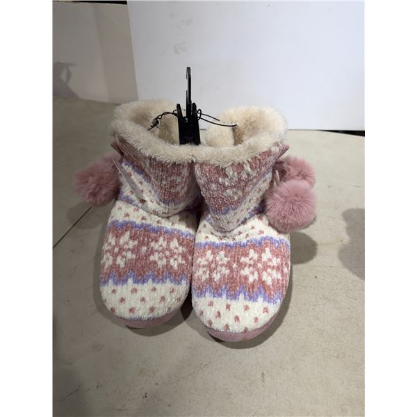 New slippers size 5/6