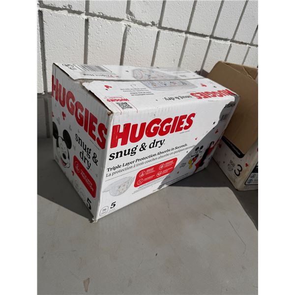 Huggies diaper size 5