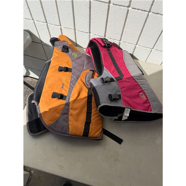 Pet lifejackets size XL