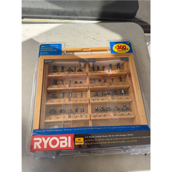 Ryobi  1/4 shank carbide router bit set