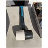 Image 2 : Rubber mallet