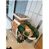 Image 3 : Vintage large CHINOISERIE elephant plant stand 18 inch has damaged Sea pictures