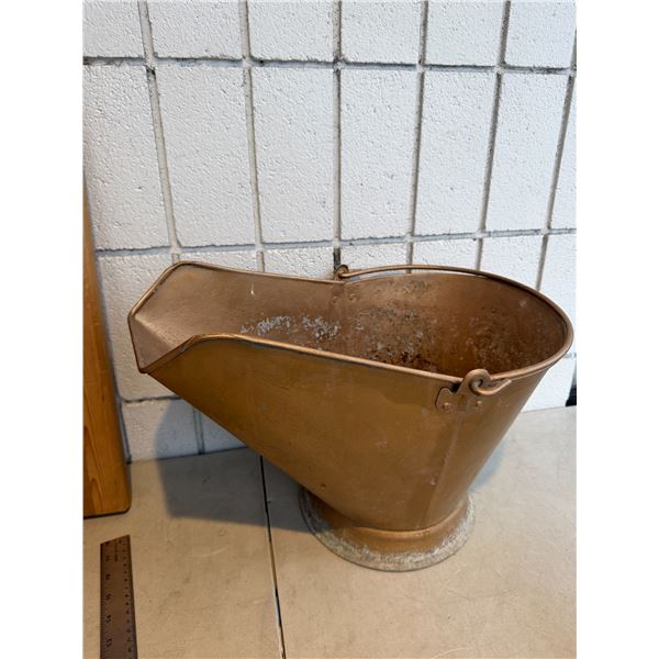 Colal  bucket