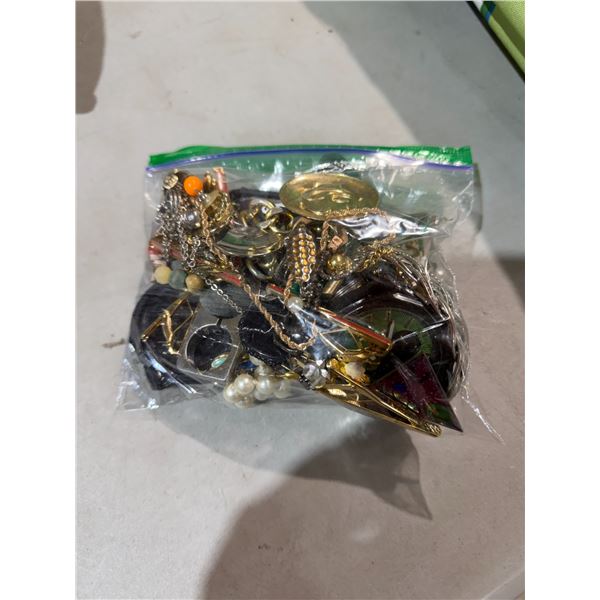 Costume Jewelry approximately 1 pound