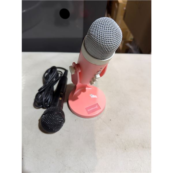 Microphone