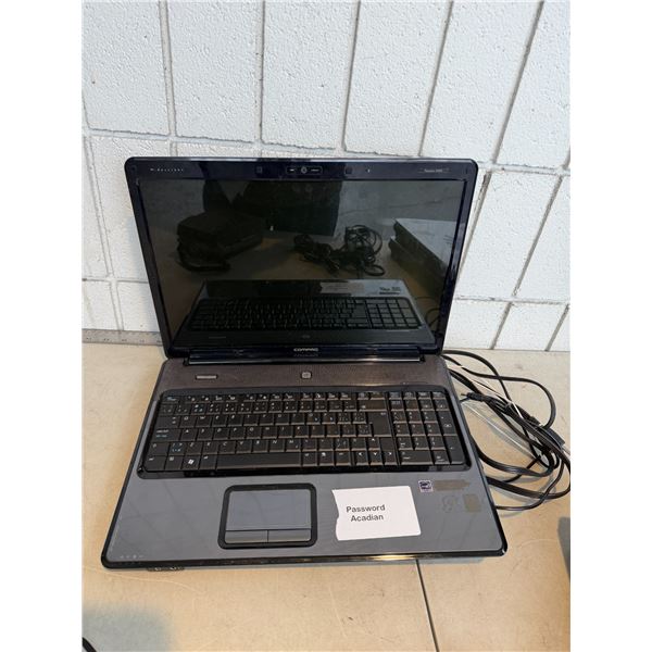 COMPAQ laptop