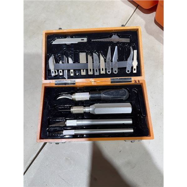Harvey Knife and Wood carving set