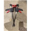 Image 1 : Clamps