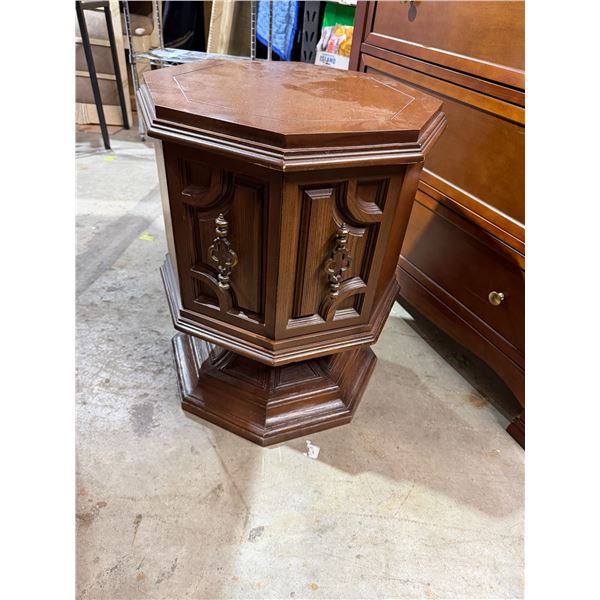 Vintage, Side, Table, 19 inches and 24 inches tall