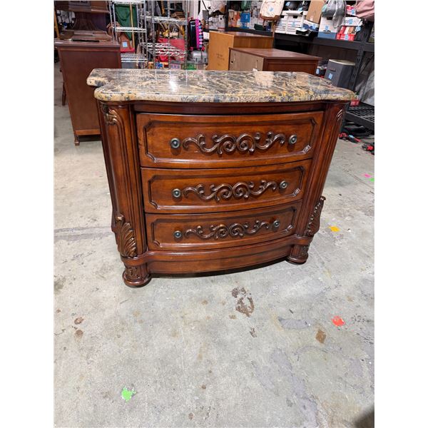 Dresser 42" x 22" x 35"