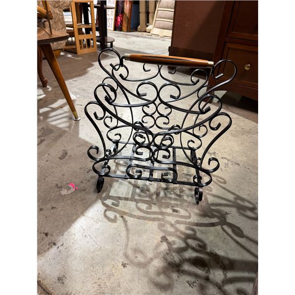 Vintage magazine rack MCM