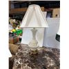 Image 1 : Vintage lamp