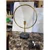 Image 1 : Lamp
