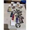Image 1 : Collectible spoons and mugs and floral decor