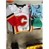 Image 1 : Children's Calgary jersey and other jersey and pants