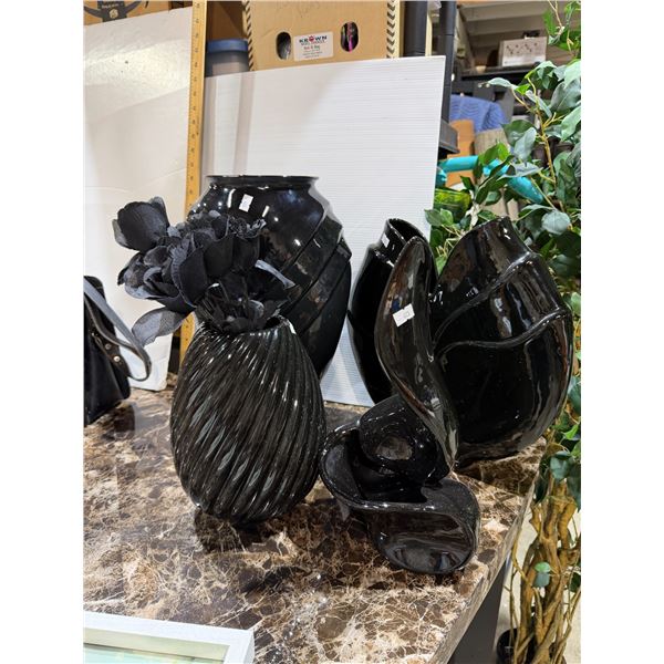 Home decor, Black