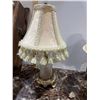 Image 1 : Lamp