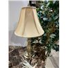 Image 1 : Lamp