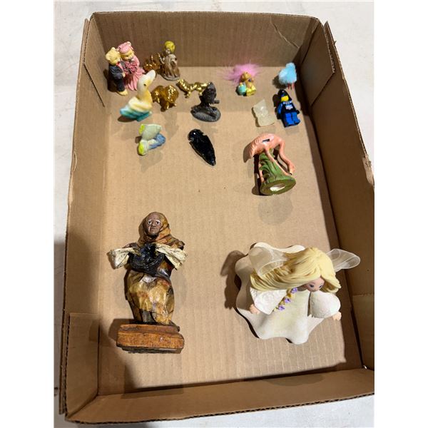 Miscellaneous trinkets/decor