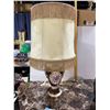 Image 1 : Table lamp