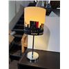 Image 1 : New York lamp