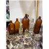 Image 1 : Antique bottles