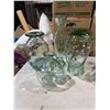 Image 1 : Vases and head decor