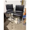 Image 1 : Swivel stools 28 inches to the seat