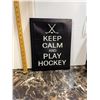 Image 1 : Keep calm and play Hockey decor