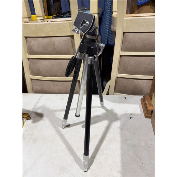 Tripod