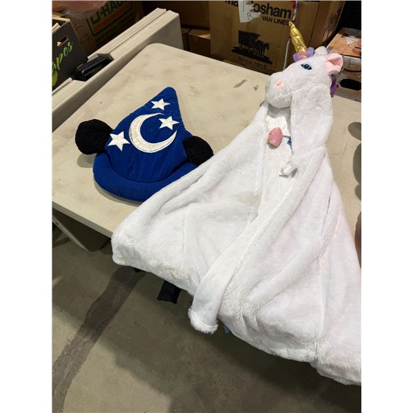 Unicorn and other hat