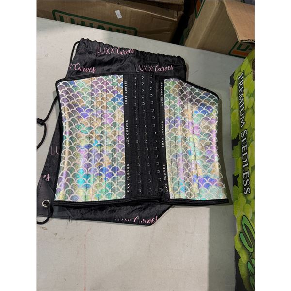 Luxx size  small corset