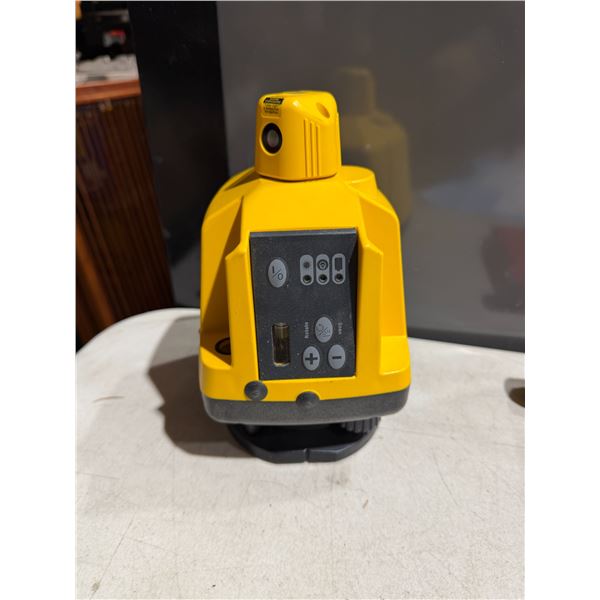 Self leveling laser