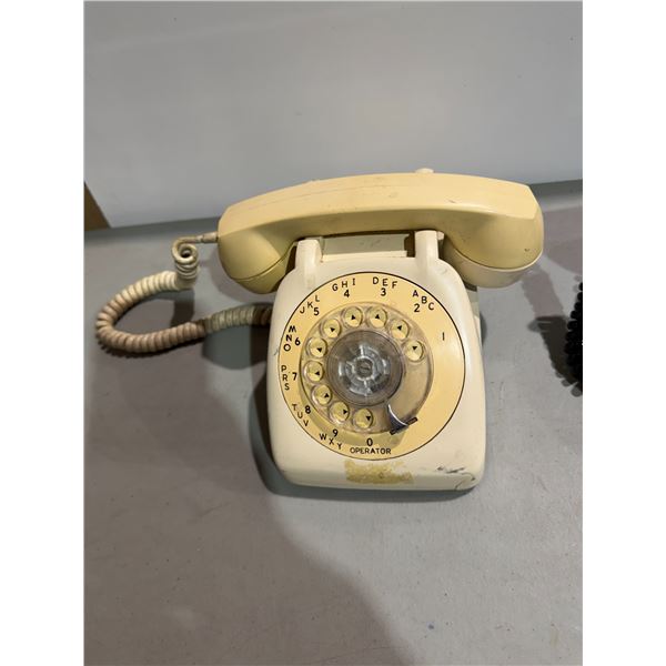 Rotary phone, White